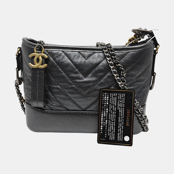 GABRIELLE Small Chevron, Quilted Calfskin Gray
