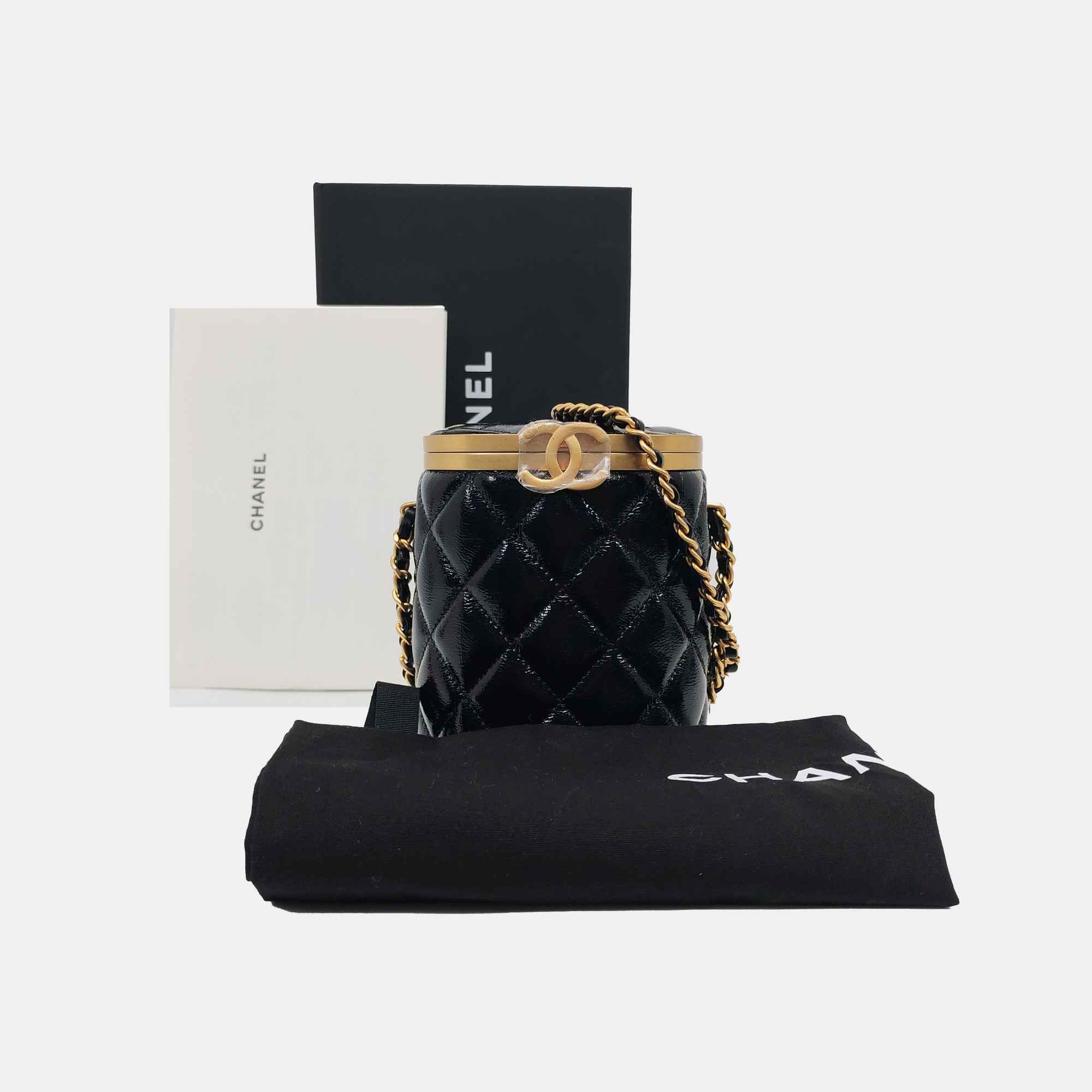 TOCADOR CROWN BOX Piel de cordero charol acolchado Negro