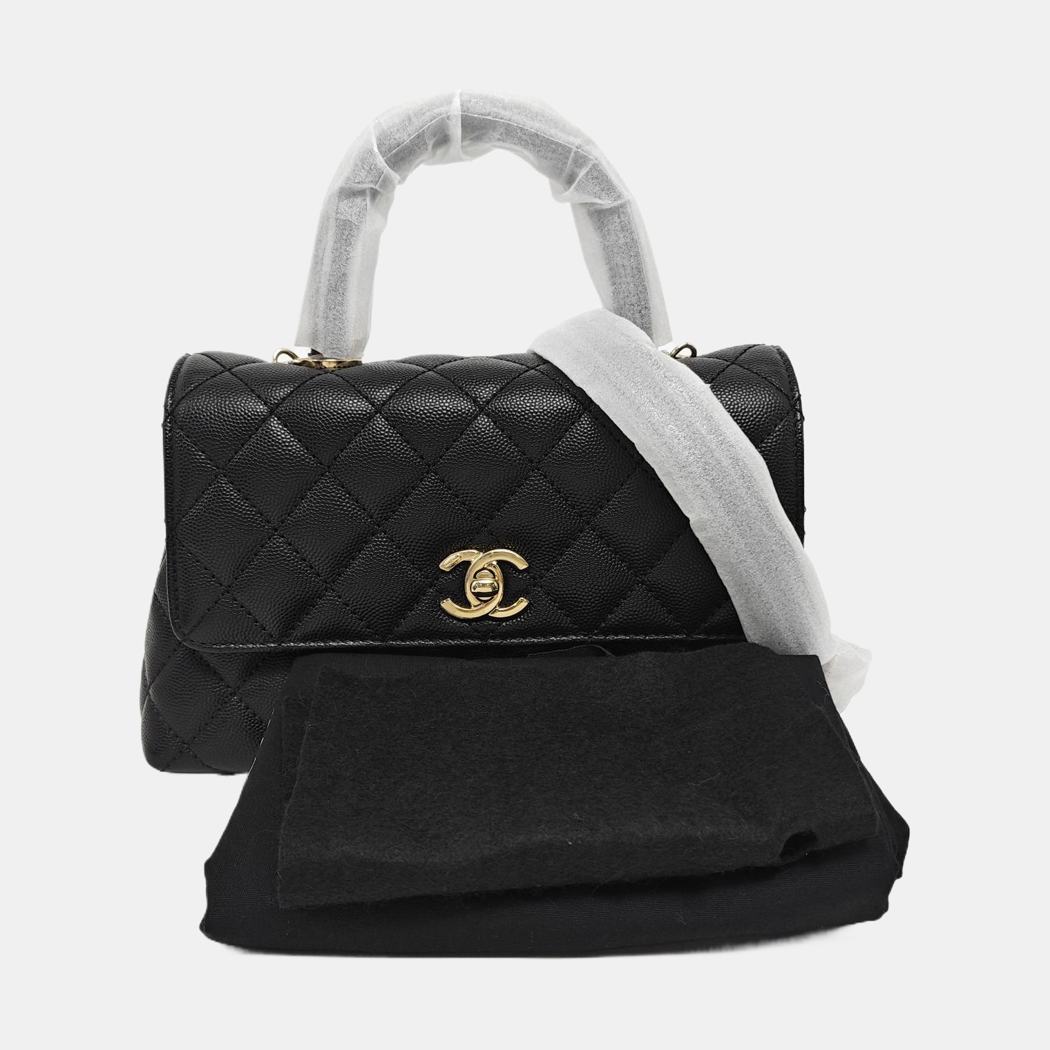 COCO HANDLE Small Quilted Grained Calfskin Black