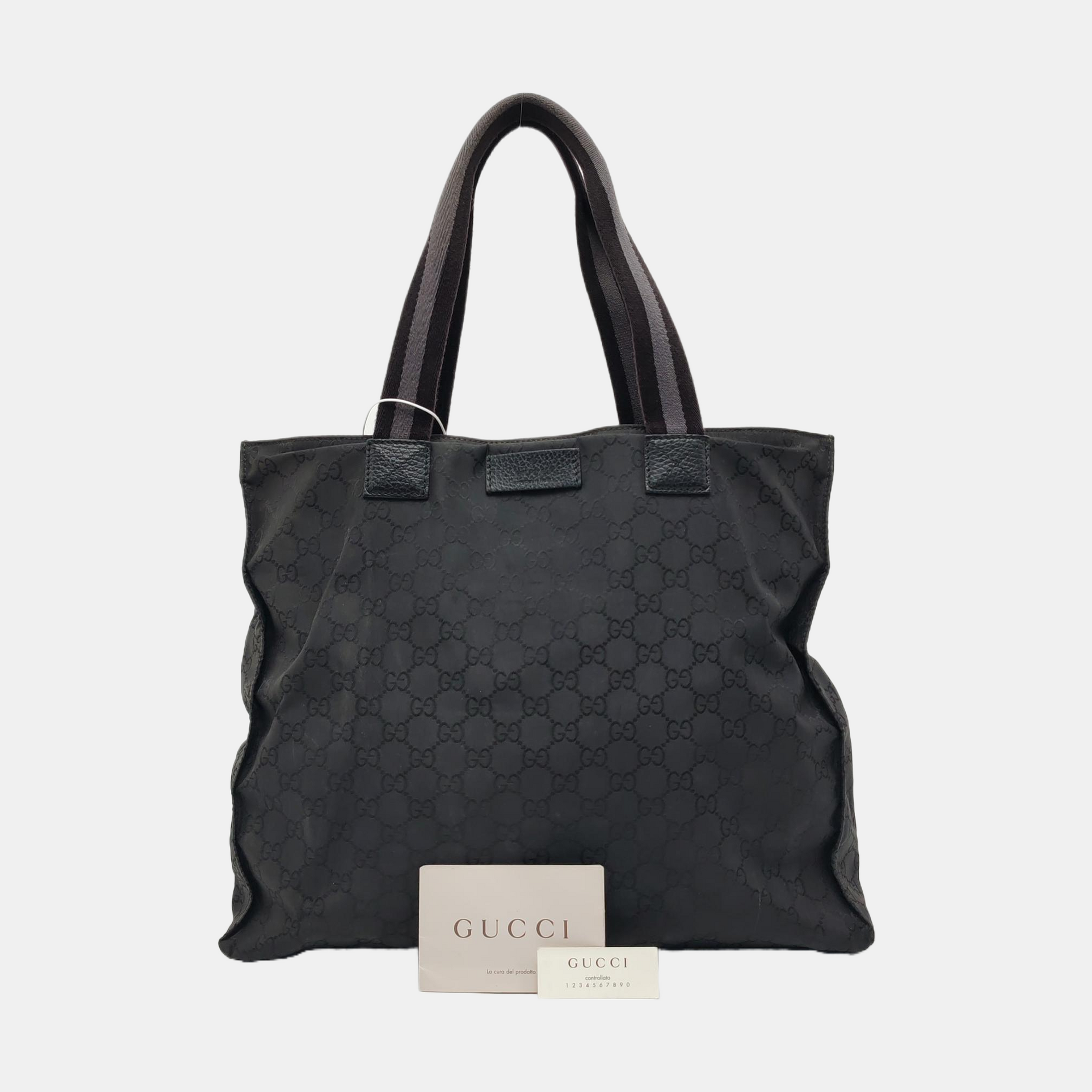 Monogram Canvas Black