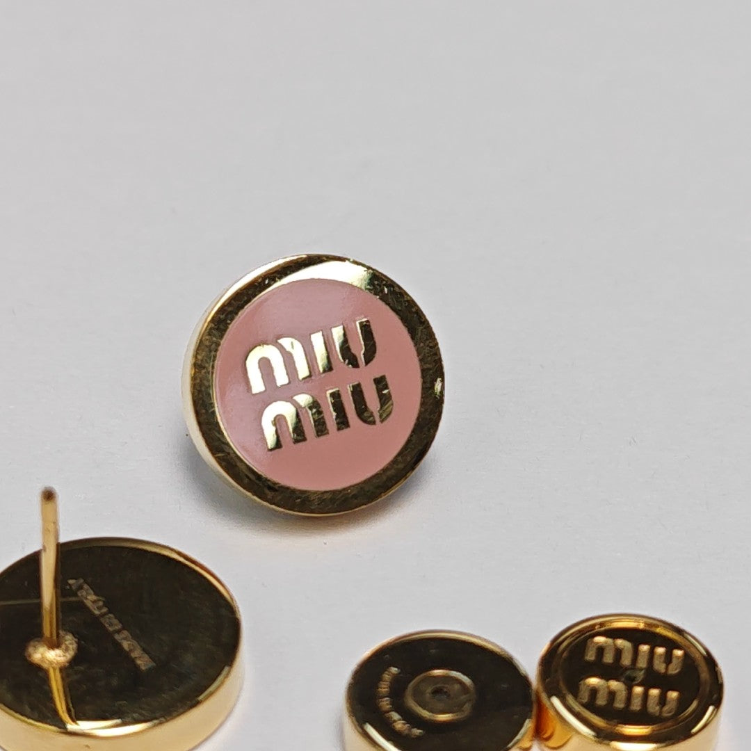 Metal Gold Stud Earrings