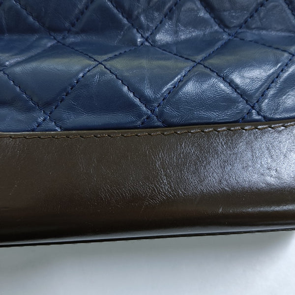 GABRIELLE Small Quilted Calfskin Blue