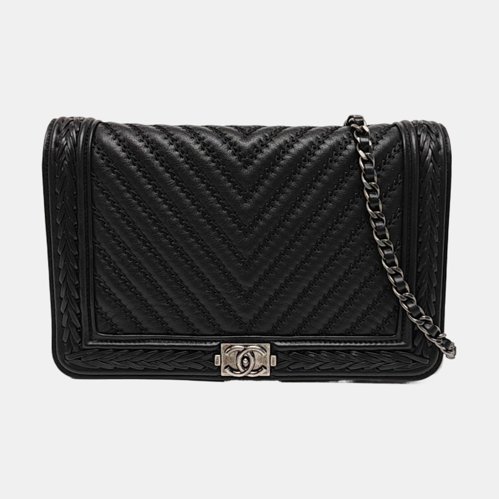 BOY CHANEL Mini Chevron Calfskin Black