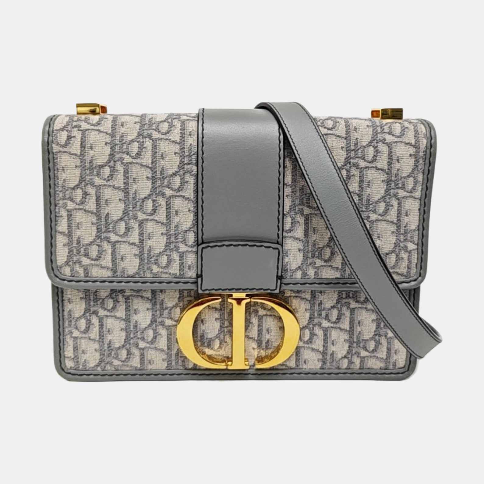30 Montaigne Oblique Canvas Gray