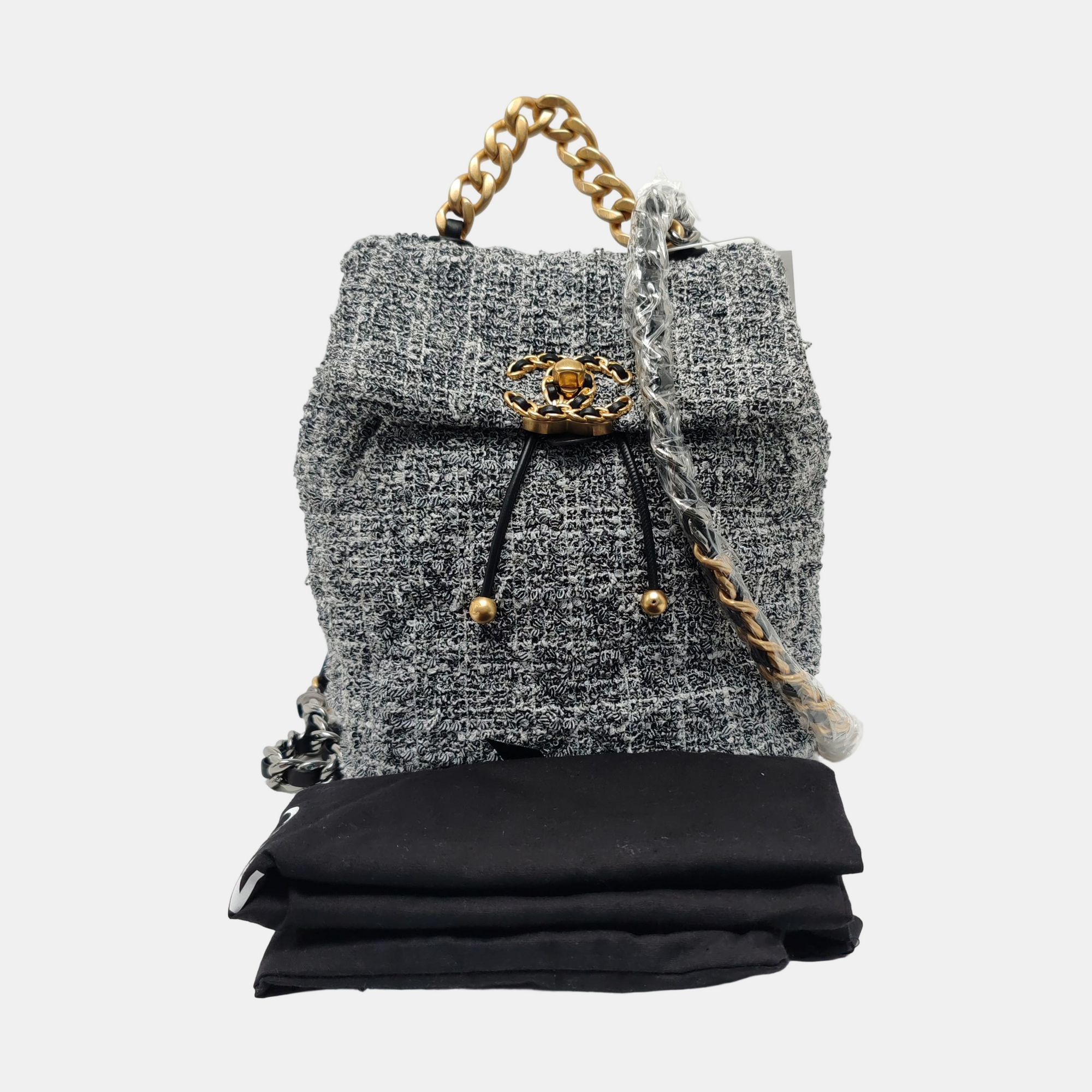 CHANEL 19 Small Wool Gray