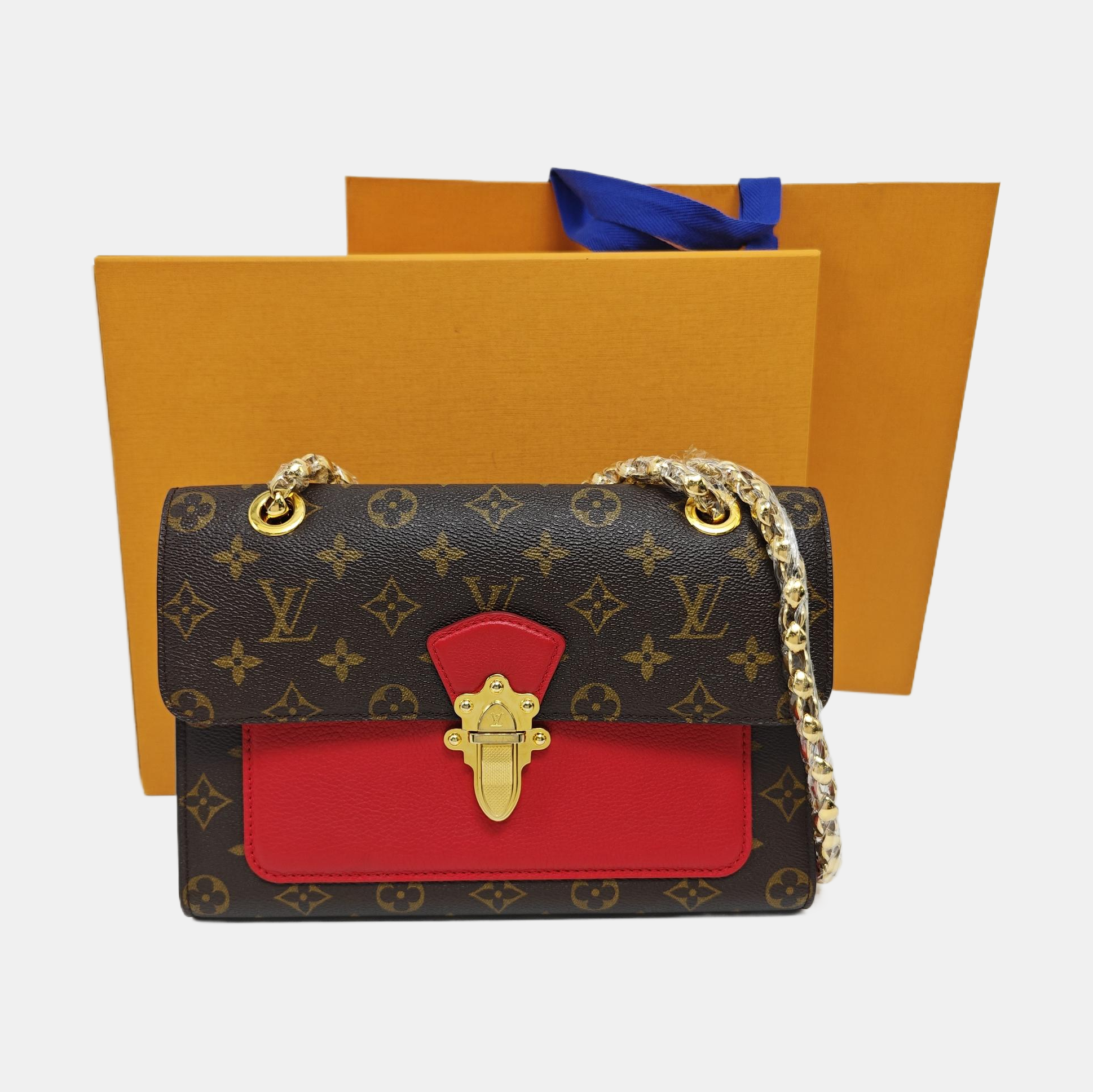 VICTOIRE Monogram Coated Canvas Brown