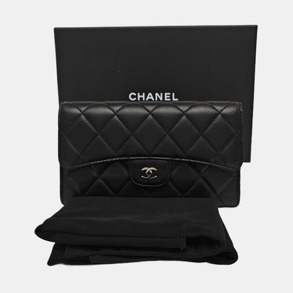 CLASSIC FLAP Mini Quilted Lambskin Black Wallet