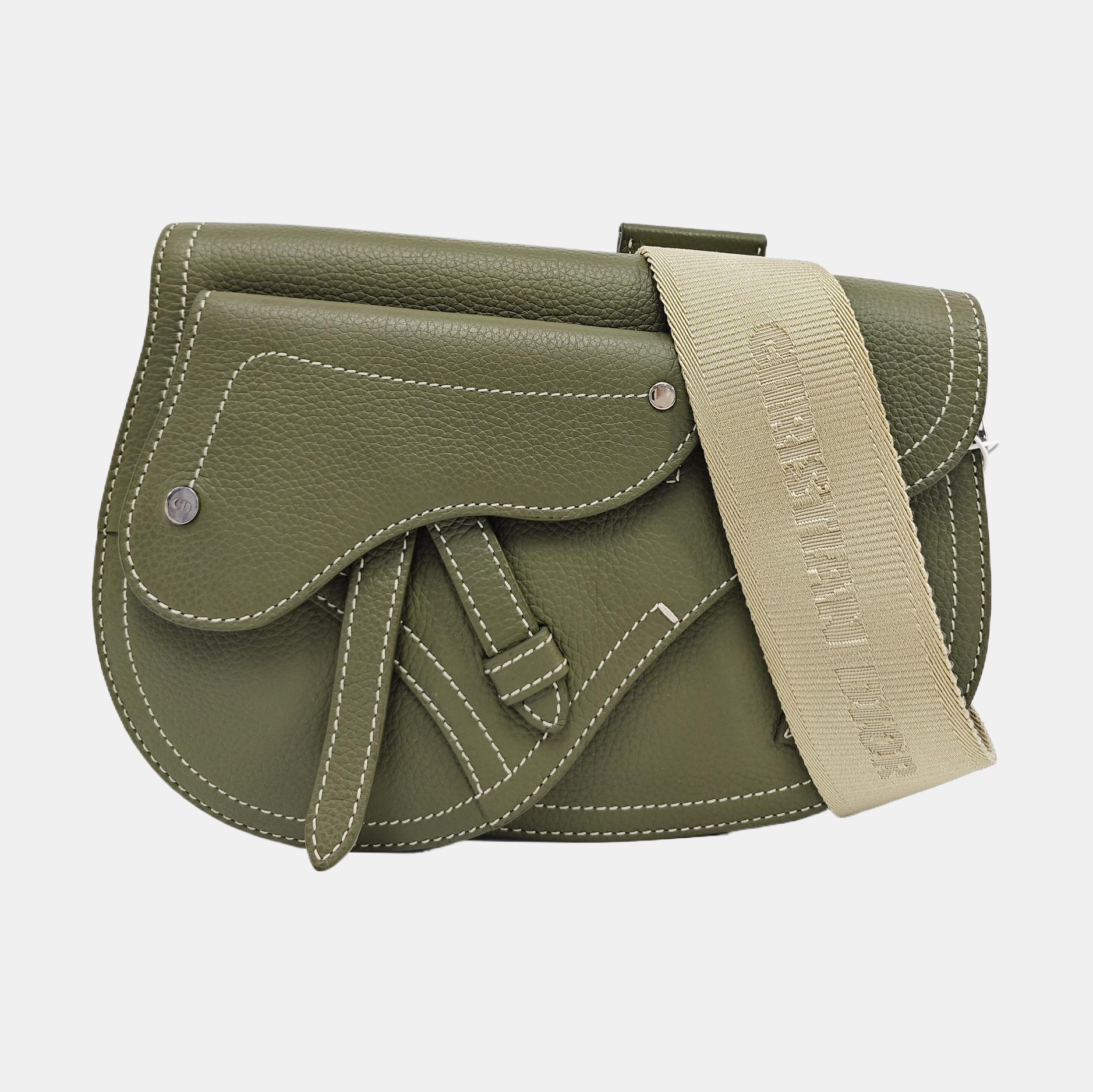 Authenticated pre-owned  Saddle Calfskin Green - Shoulder Bag at Looply