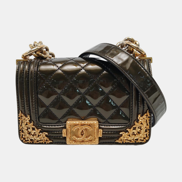 Authenticated pre-owned  BOY CHANEL Quilted Patent Leather Green - Shoulder Bag at Looply