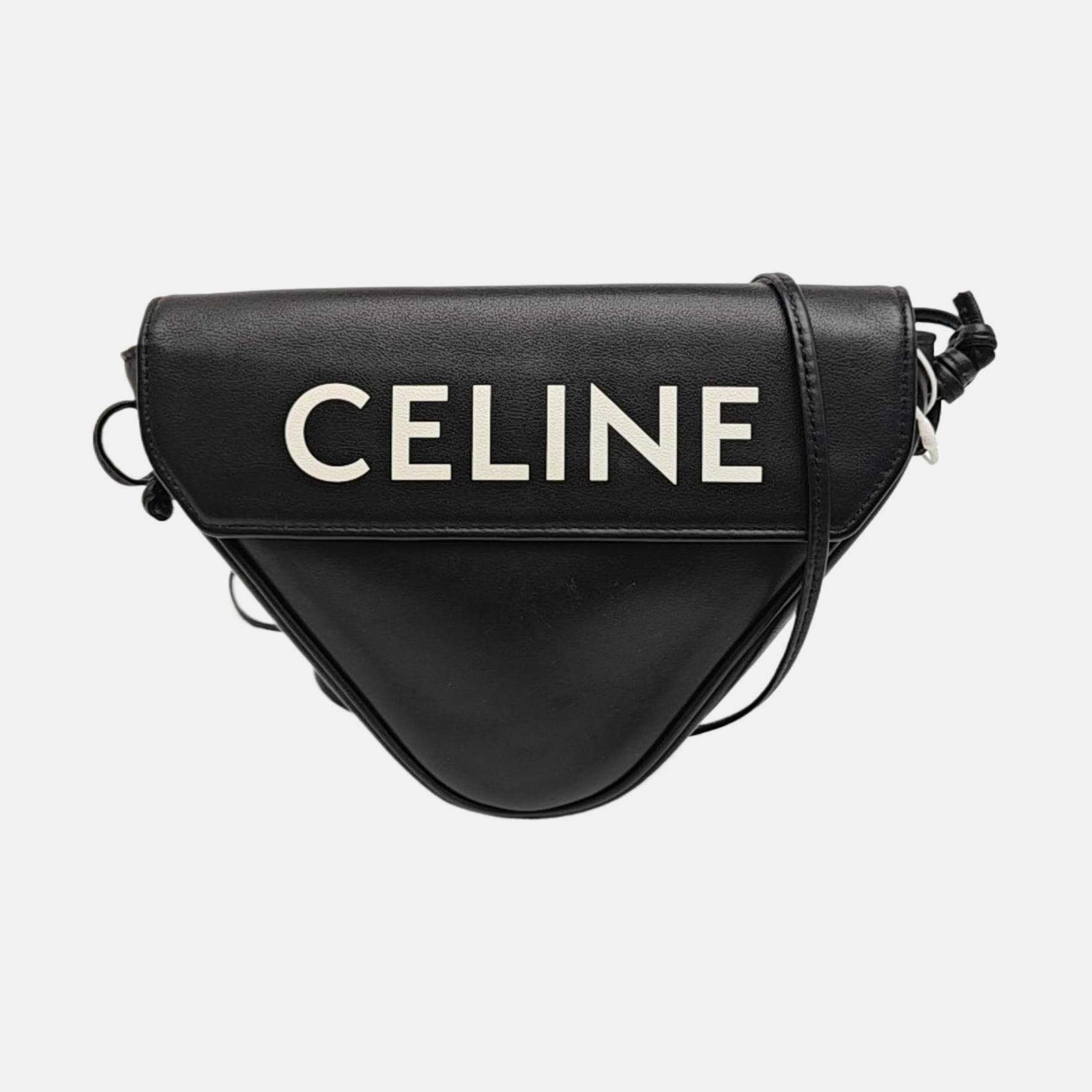 TRIANGLE Calfskin Black