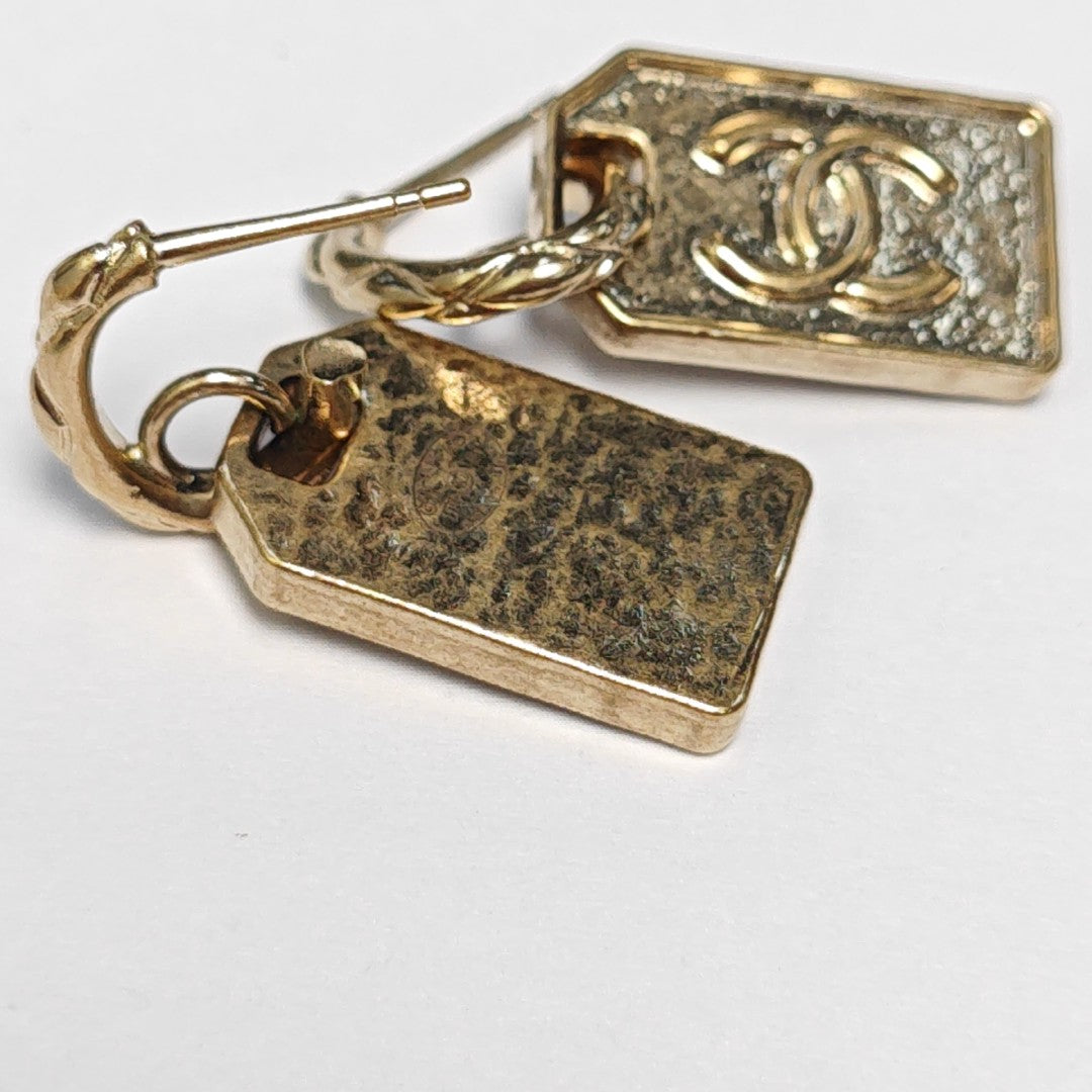 Metal Gold Earrings