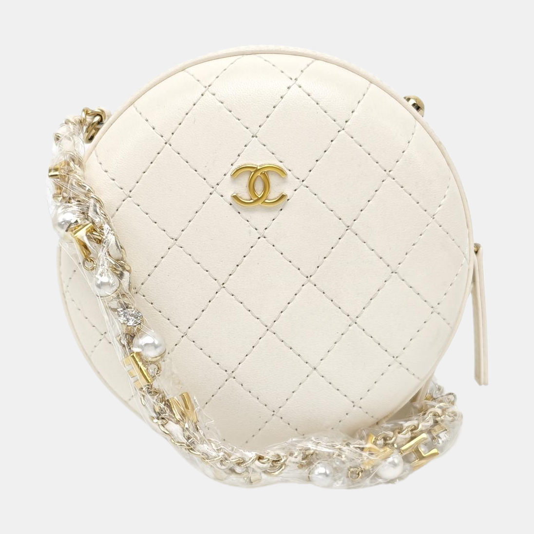 ROUND Quilted Lambskin White