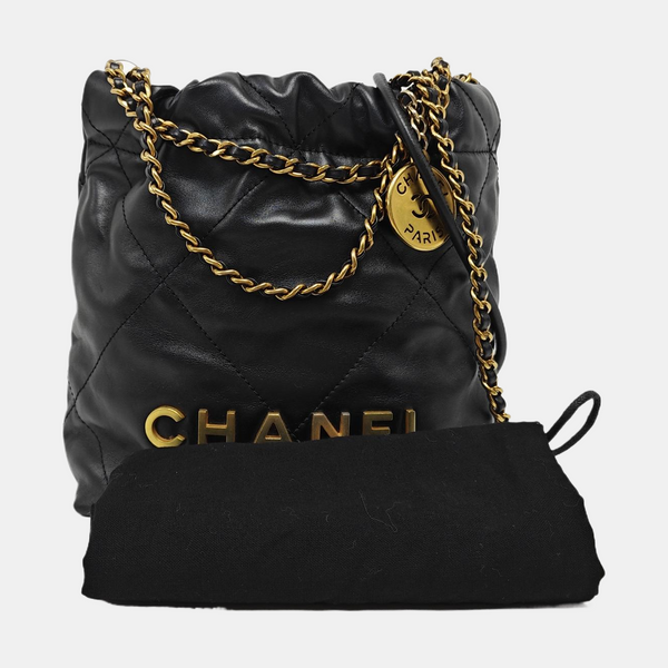 CHANEL 22 Mini Quilted Calfskin Black