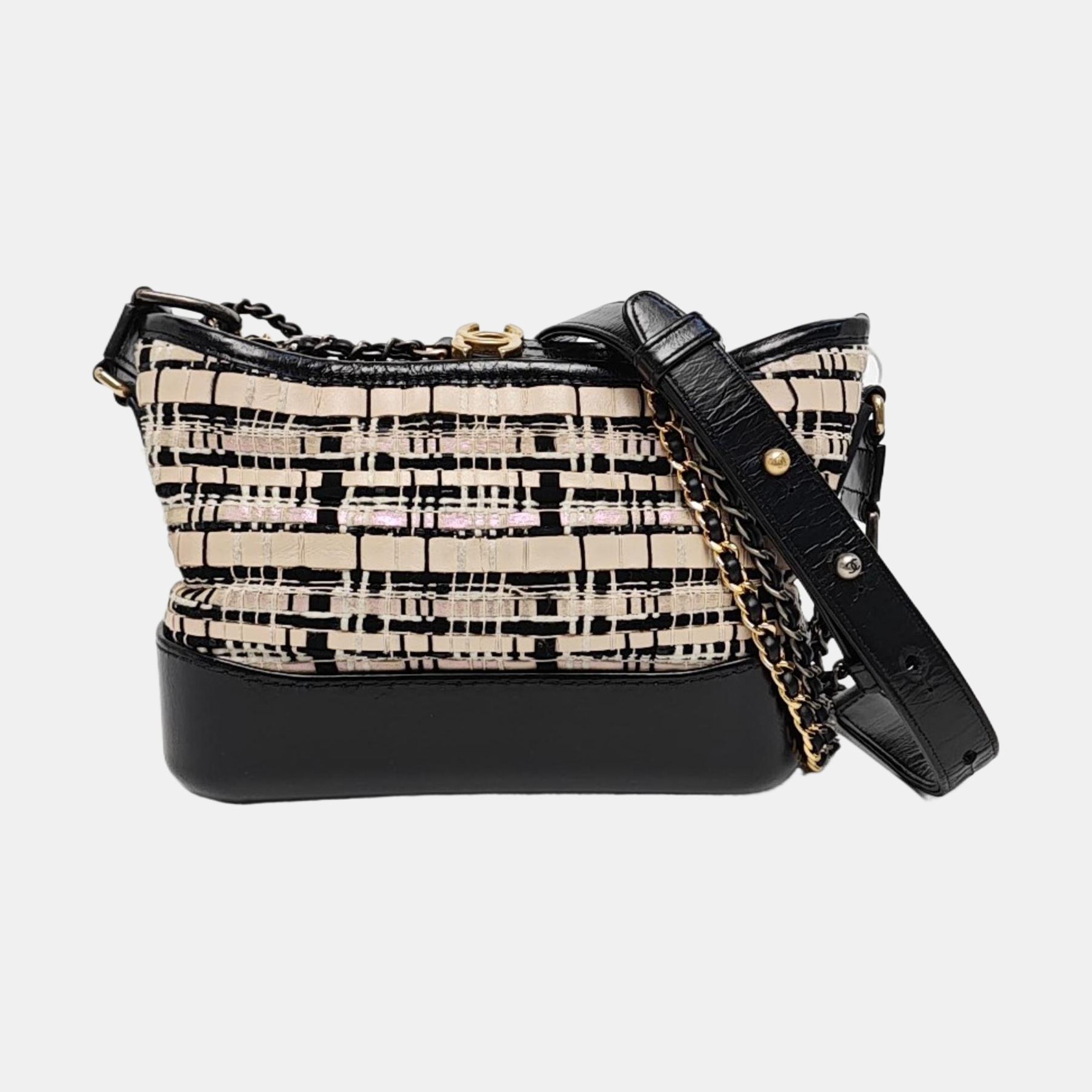 Authenticated pre-owned  GABRIELLE Small Wool Beige - Crossbody Bag at Looply