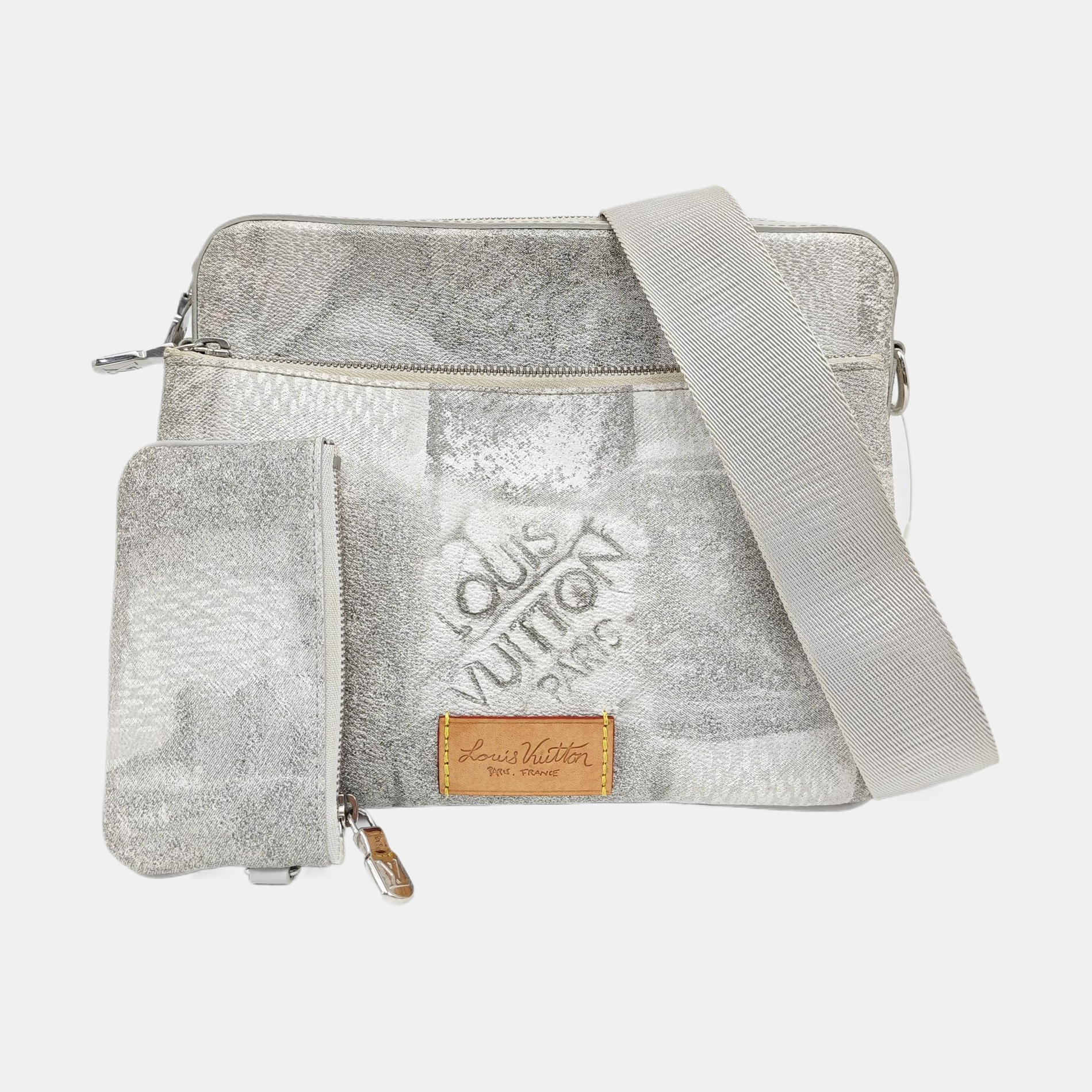 TRIO Coated Canvas Gray