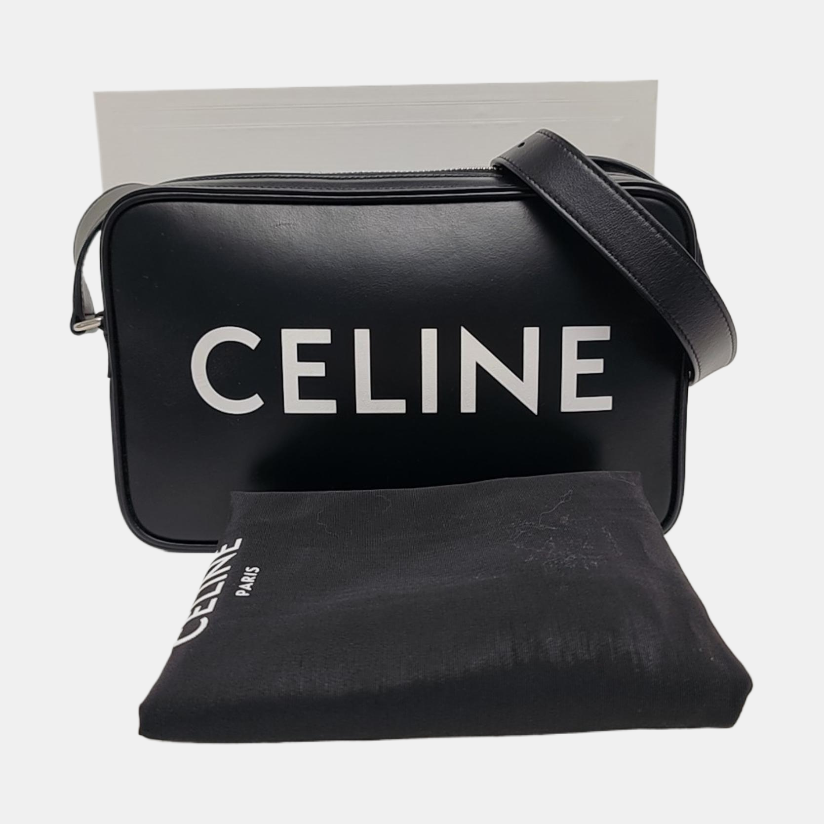 Calfskin Shoulder Bag Medium Black