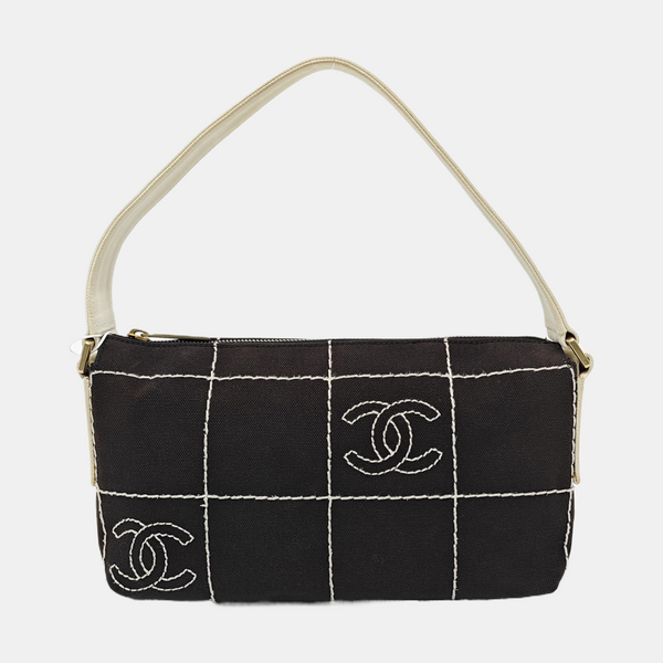 SQUARE STITCH Quilted Canvas Black