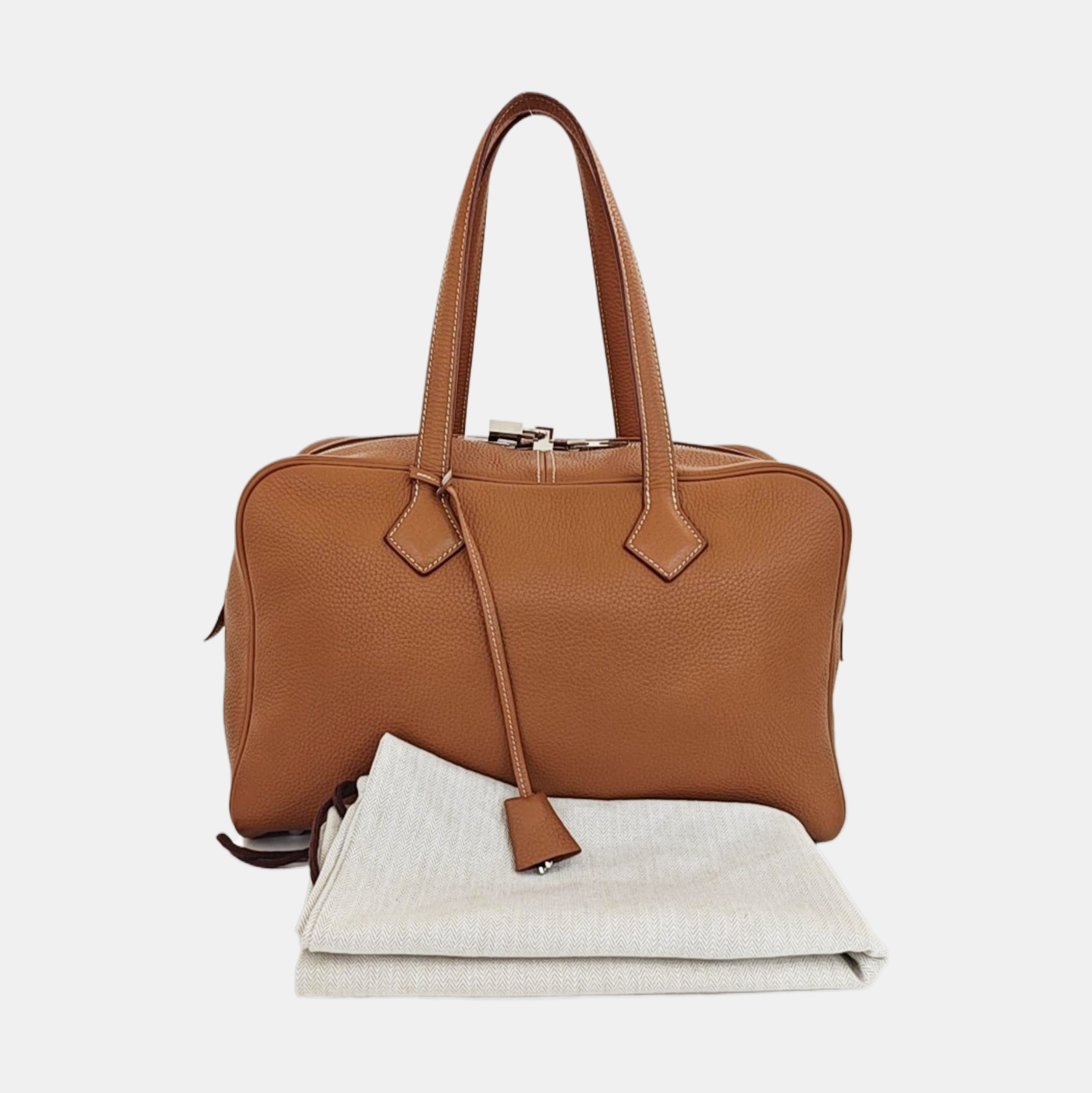 Victoria 35 Clemence Brown