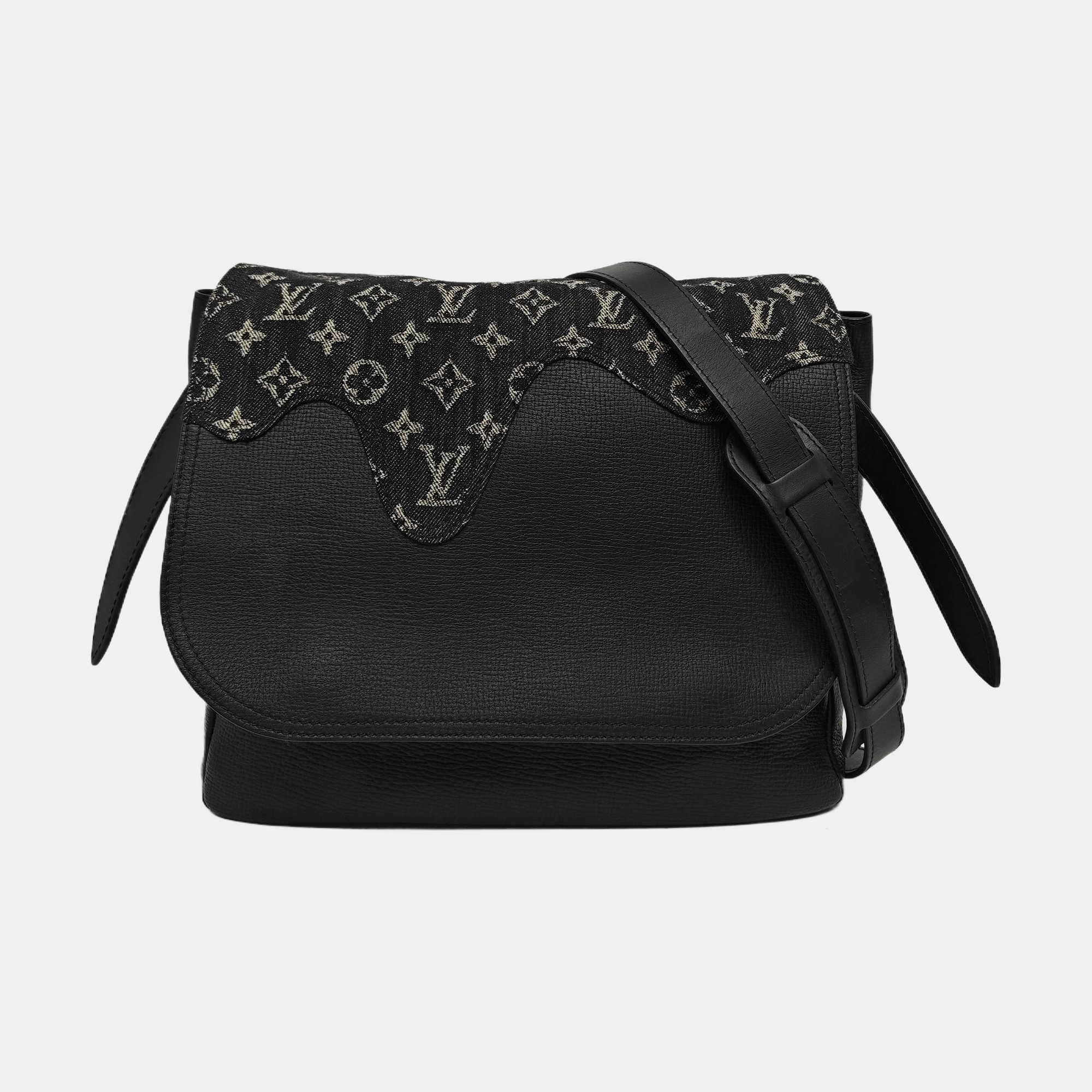 BESACE TOKYO Monogram Calfskin Black