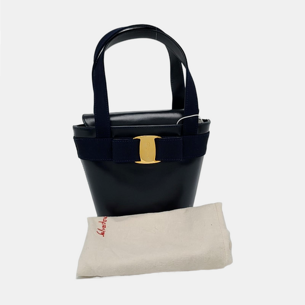 Vara Small Calfskin Black