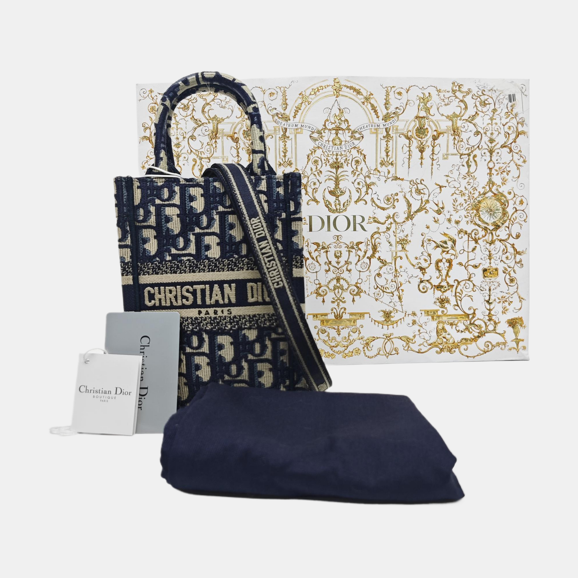 Book Tote Oblique Fabric Beige