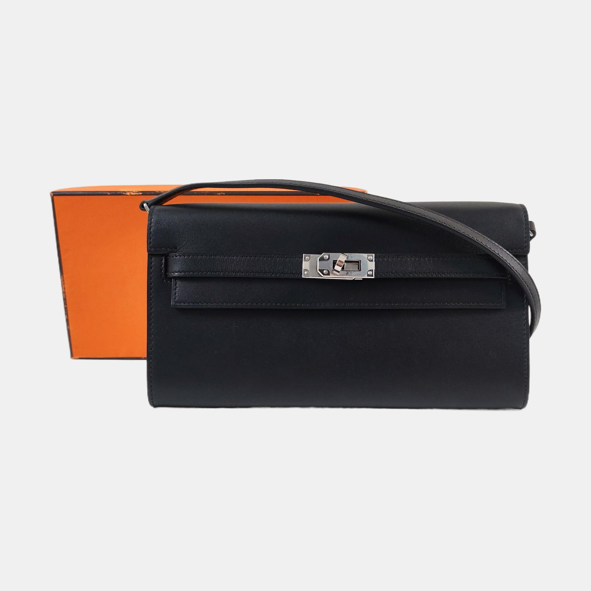 Kelly Togo 20 Tadelakt Black