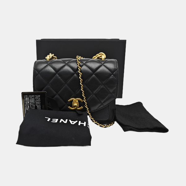 Quilted Calfskin Shoulder Bag Black