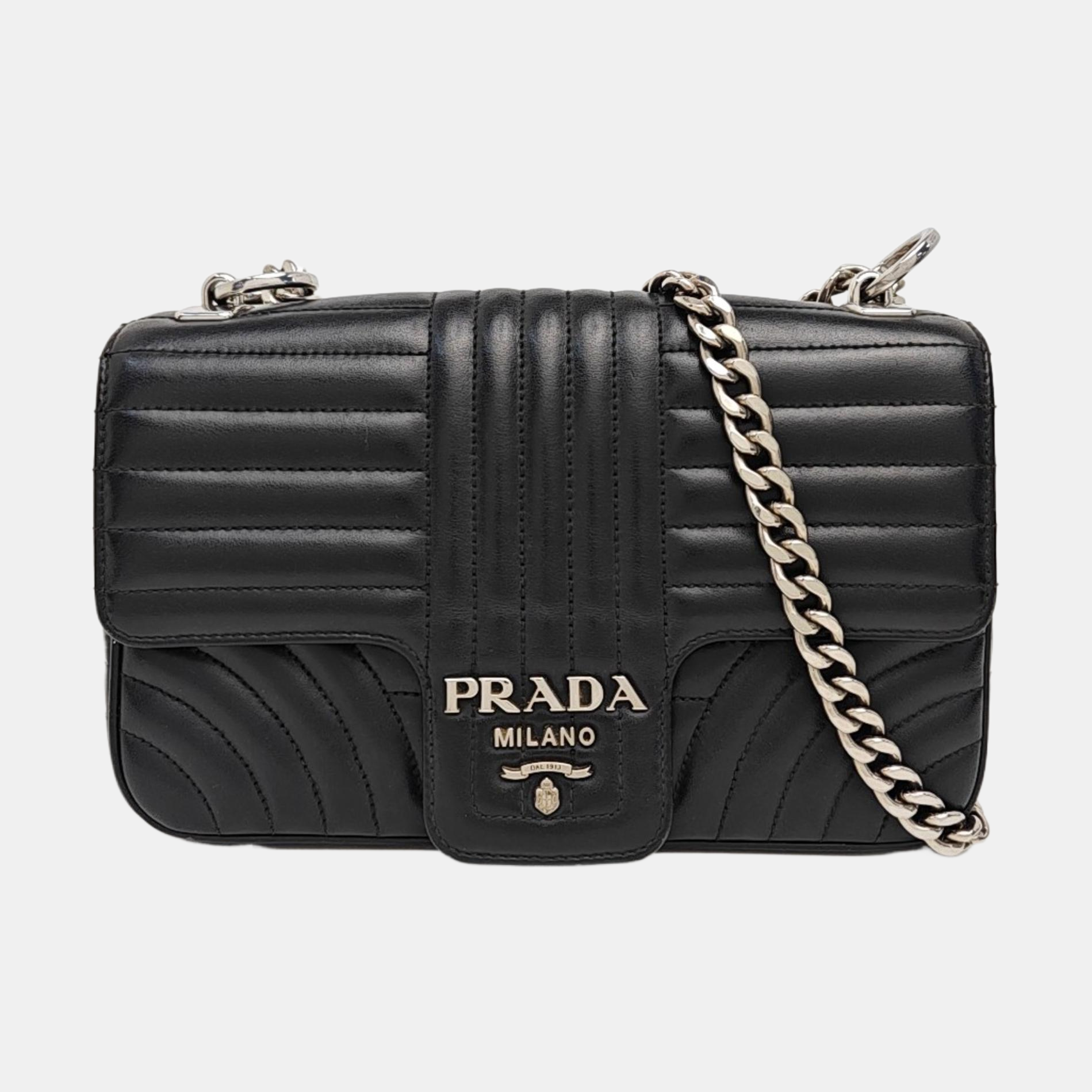 Diagramme Medium Quilted Calfskin Black