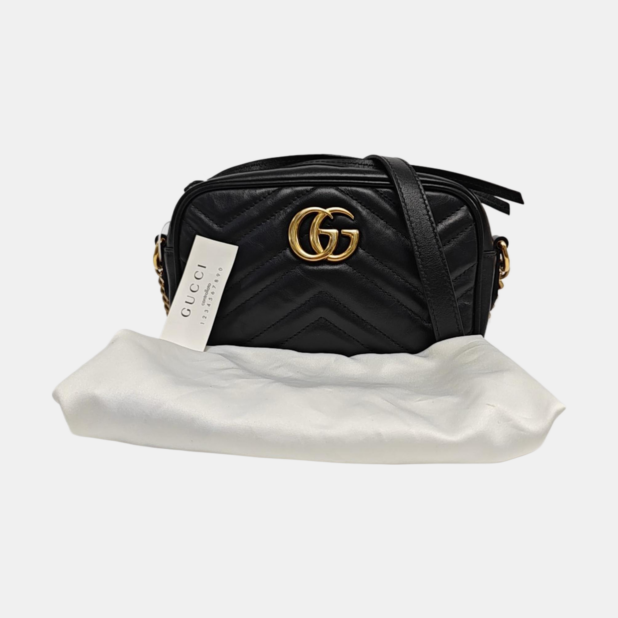 Bolso de hombro pequeño GG Marmont de piel matelassé negra
