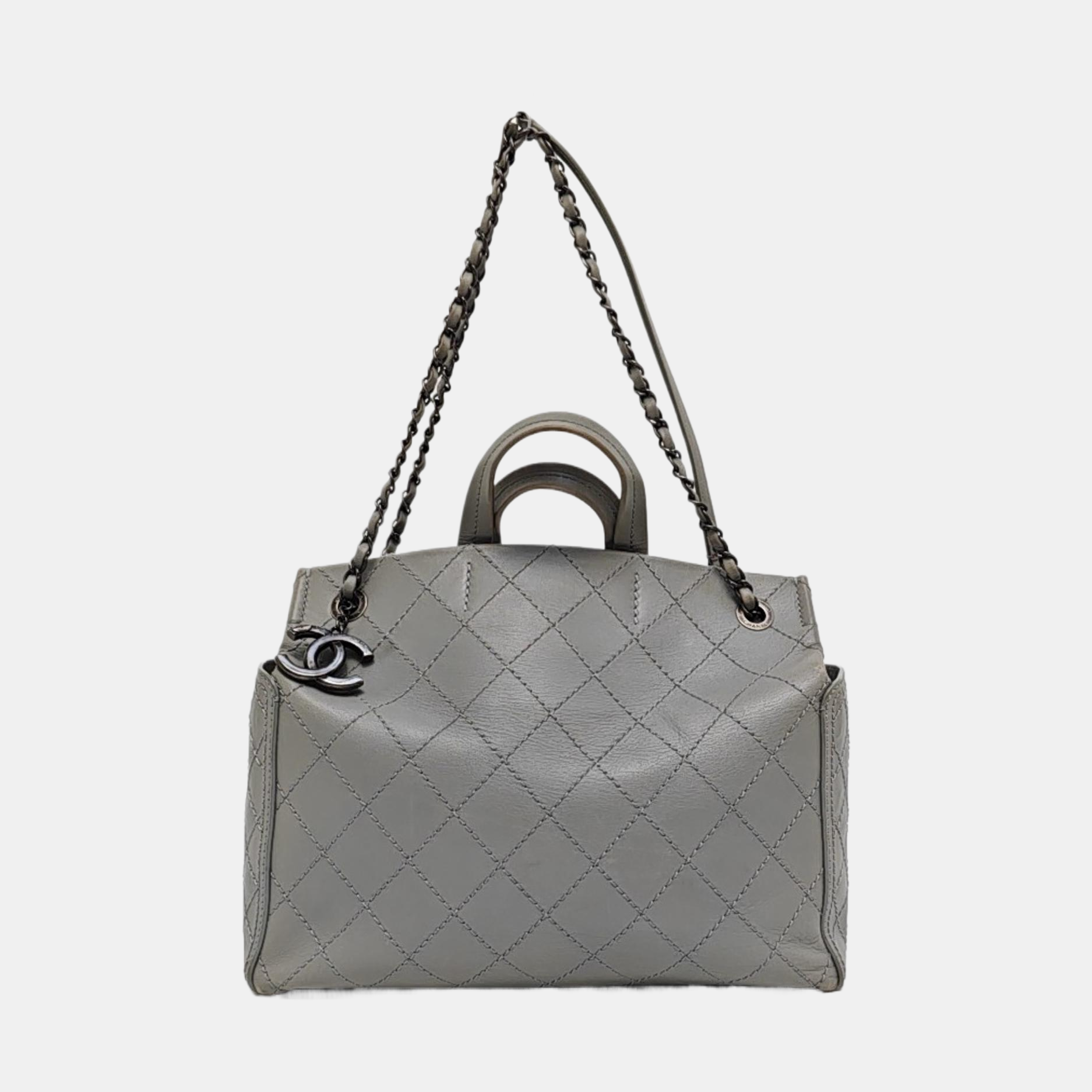 CC POCKET Quilted Calfskin Gray