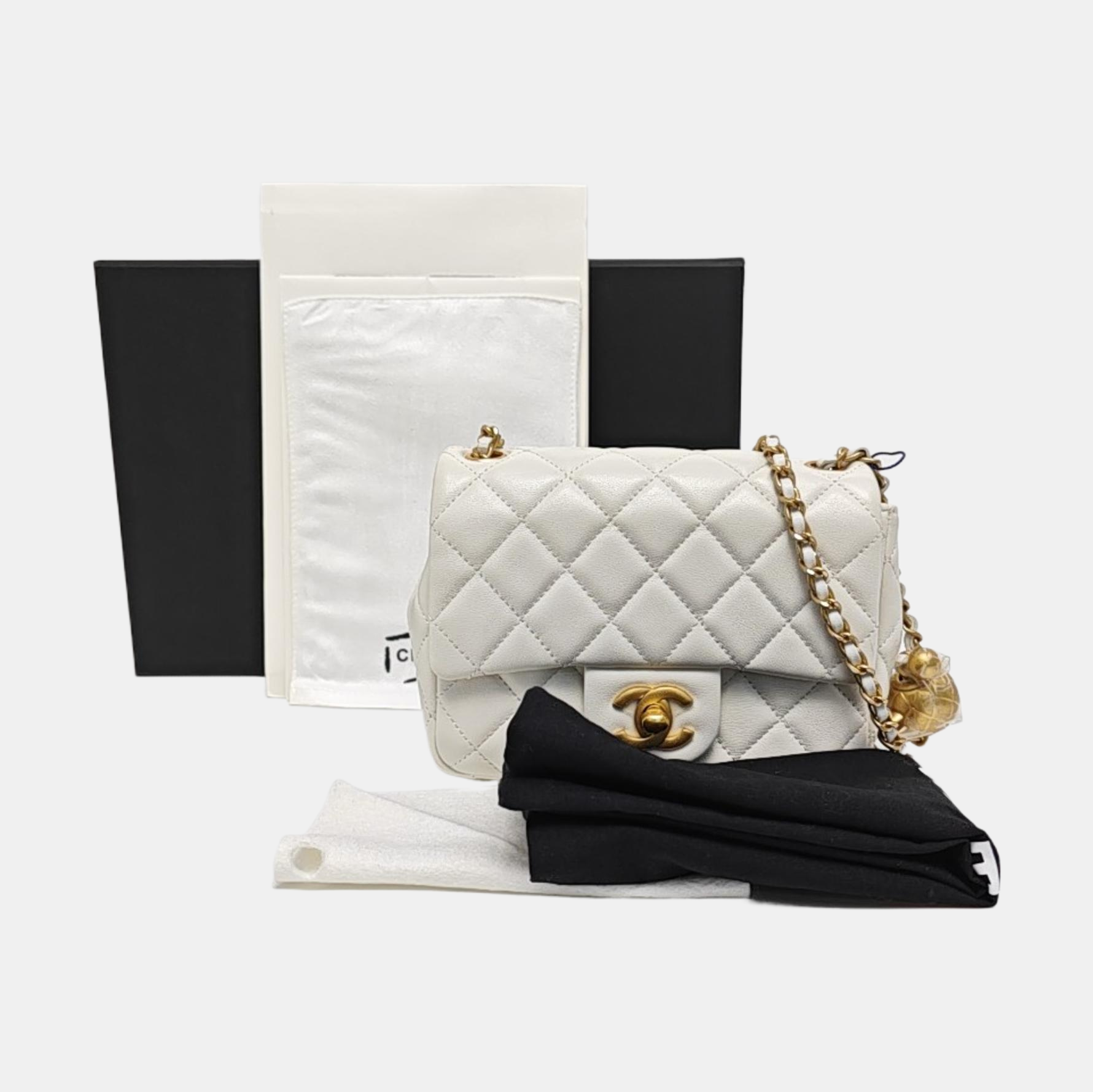 CLASSIC FLAP Mini Quilted Lambskin Green