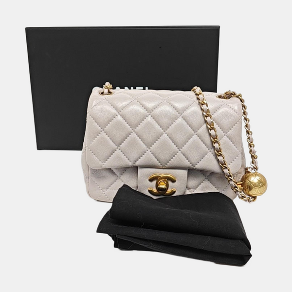 CLASSIC FLAP Mini Quilted Lambskin Pink