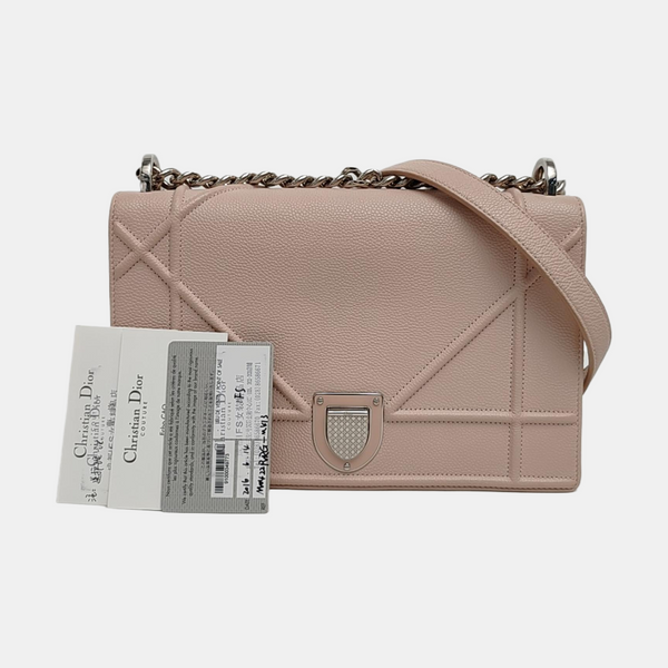 Diorama Medium Cannage Calfskin Red