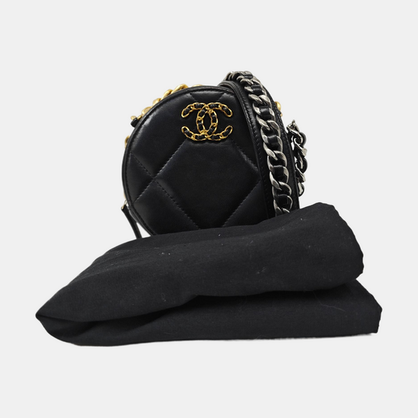 CHANEL 19 Small Quilted Lambskin Black