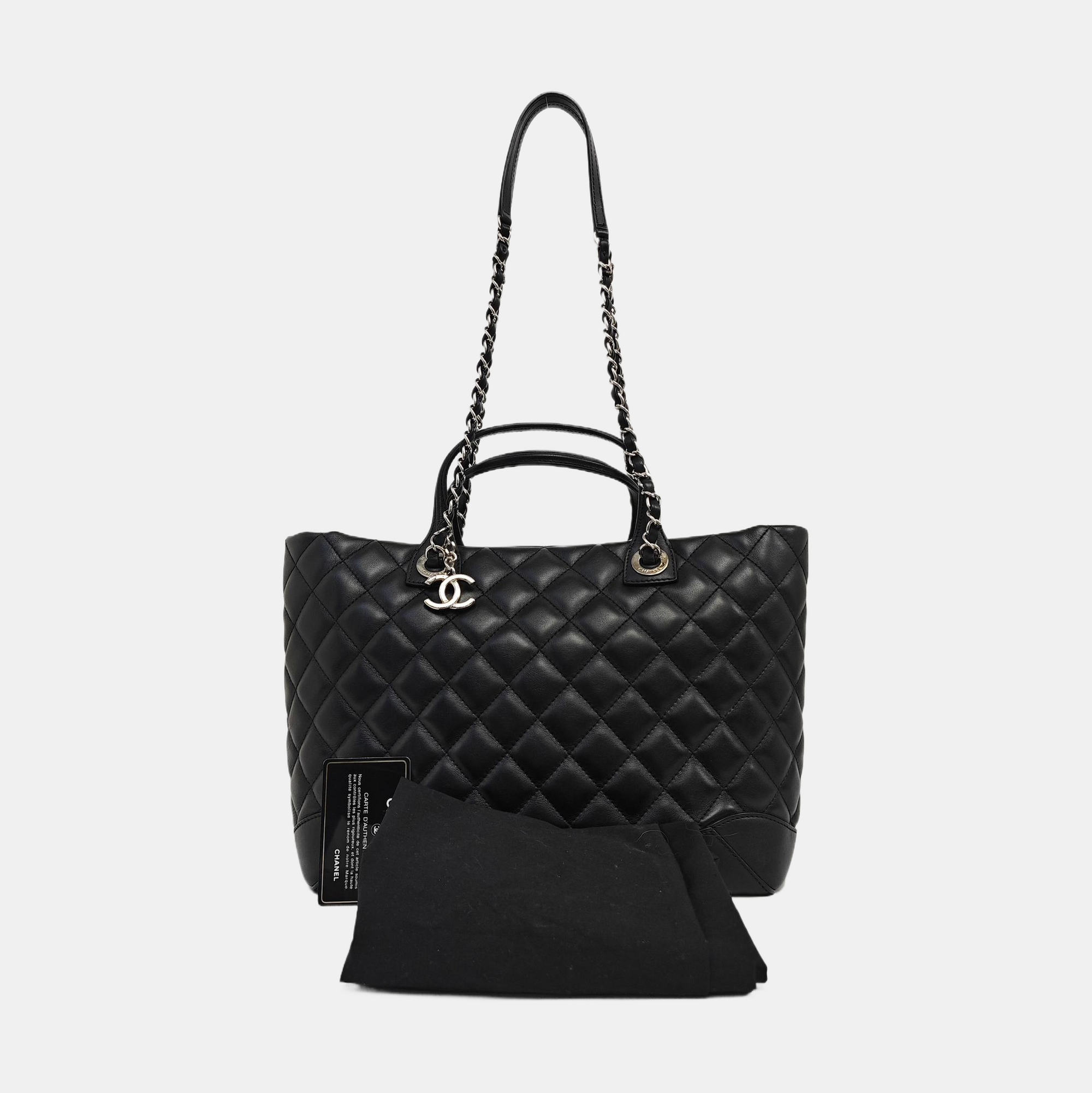 EASY SHOPPING Large Quilted Calfskin Black