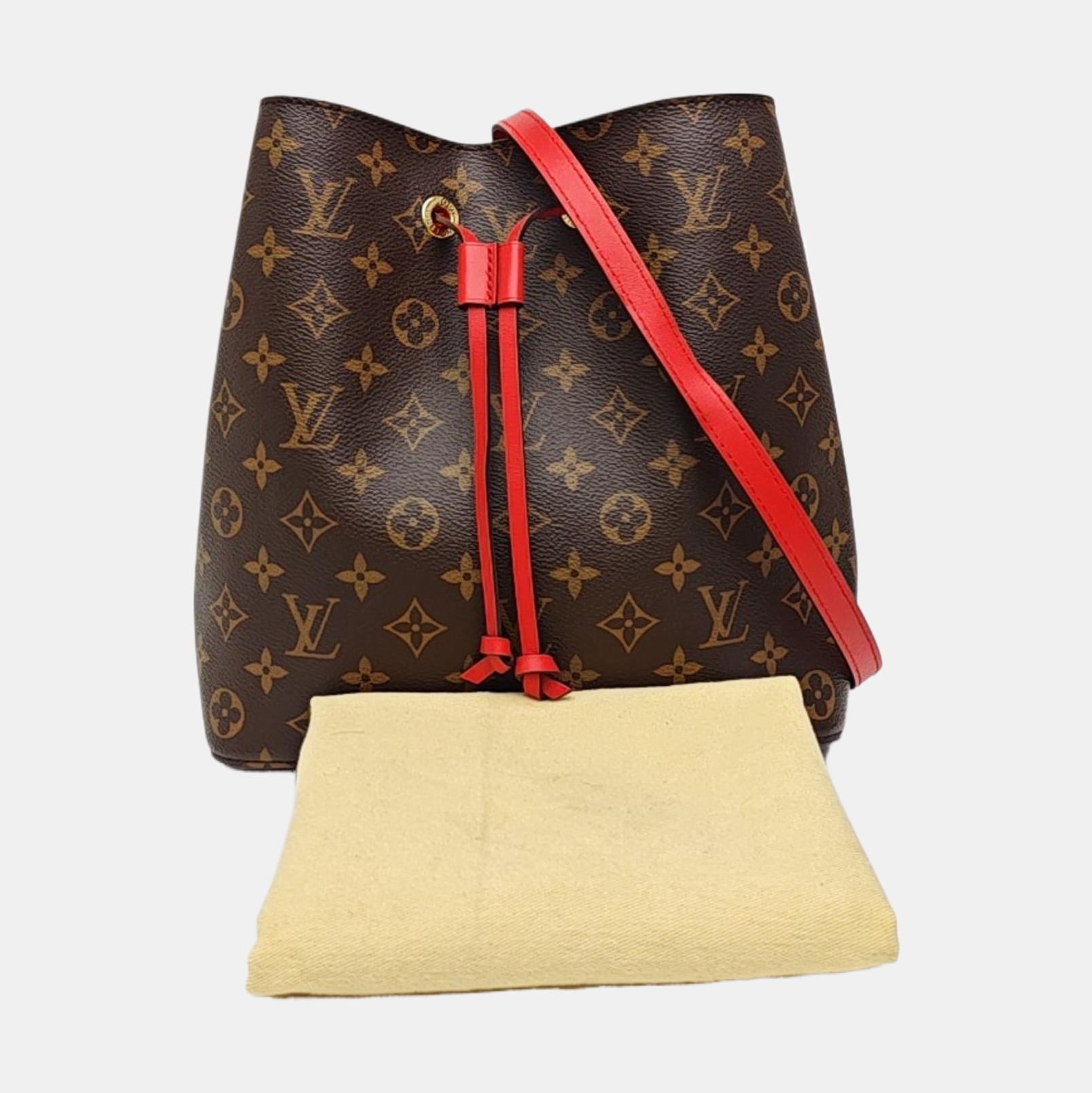 NÉONOÉ MM Monogram Coated Canvas Brown