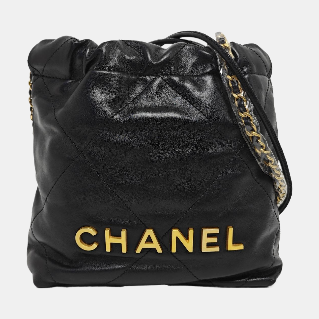 CHANEL 22 Mini Quilted Calfskin Black