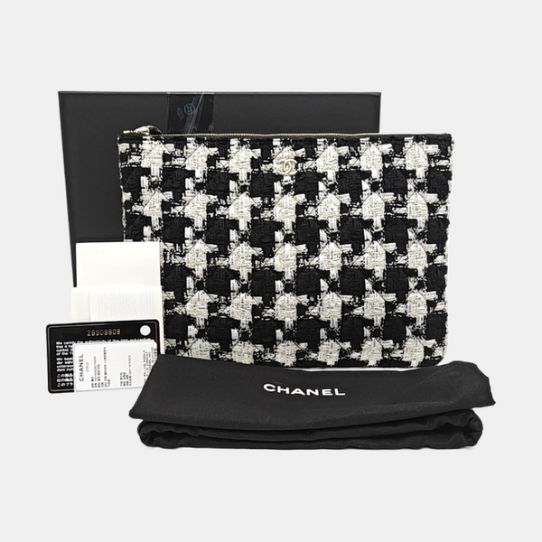 CLASSIC FLAP Medium Quilted Fabric Black