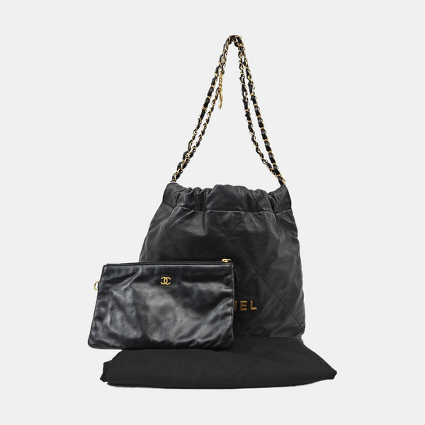 CHANEL 22 Small Quilted Calfskin Black