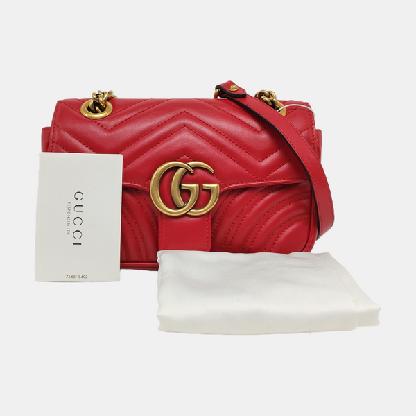 Authenticated pre-owned  GG Marmont Small Quilted Calfskin Red - Crossbody Bag at Looply