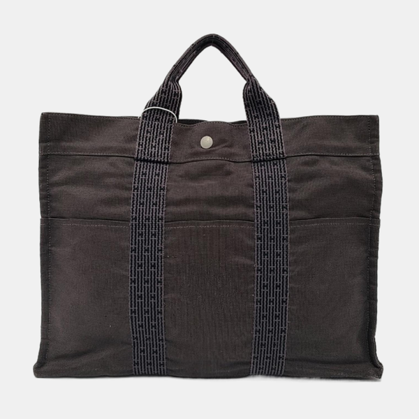 Her Line Canvas Gray