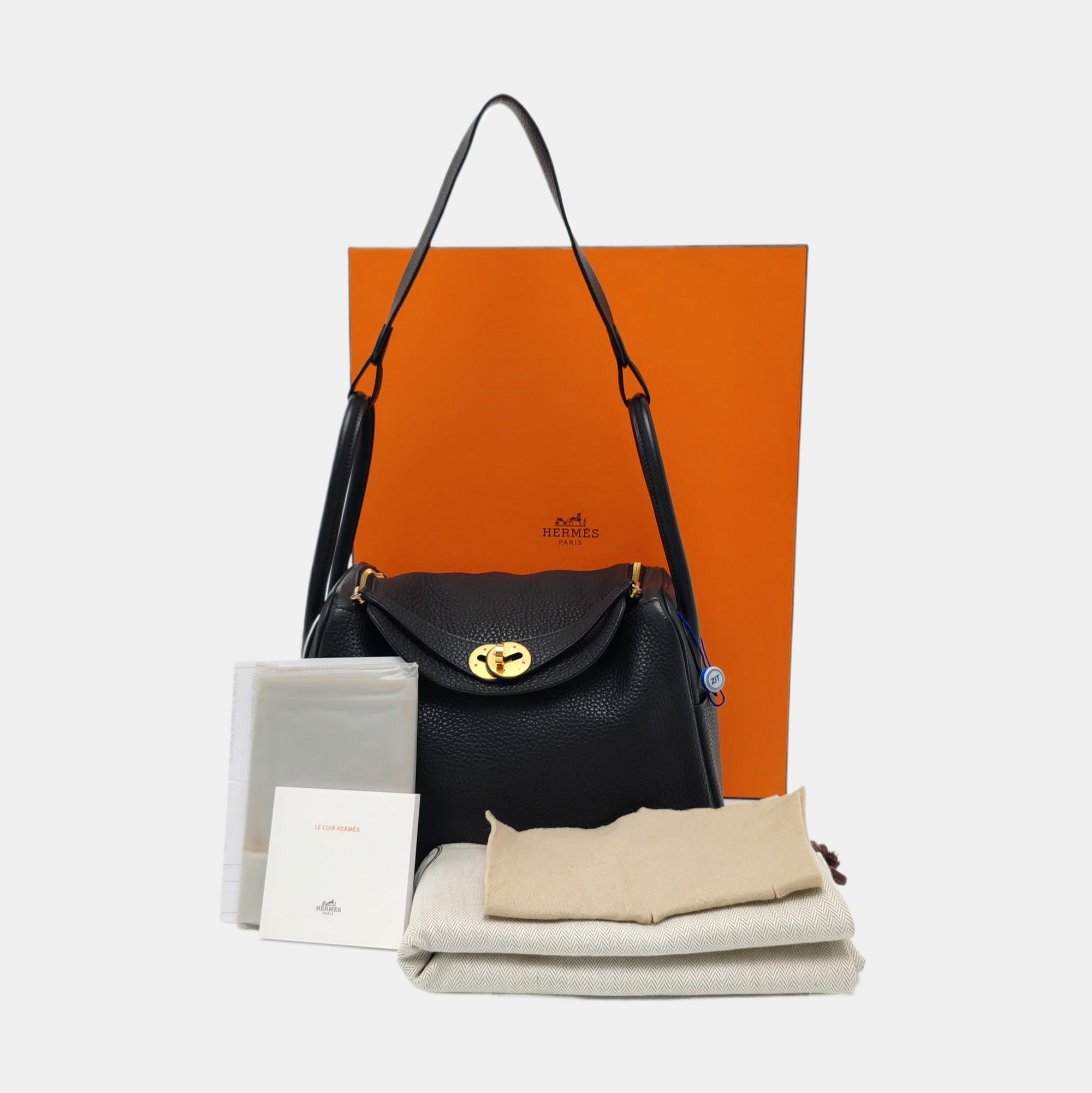 Lindy 26 Clemence Black