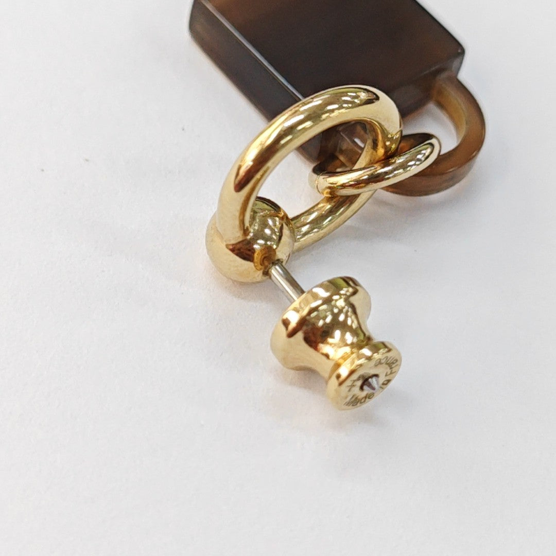 Amulette Maroquinier Metal Gold Stud Earrings