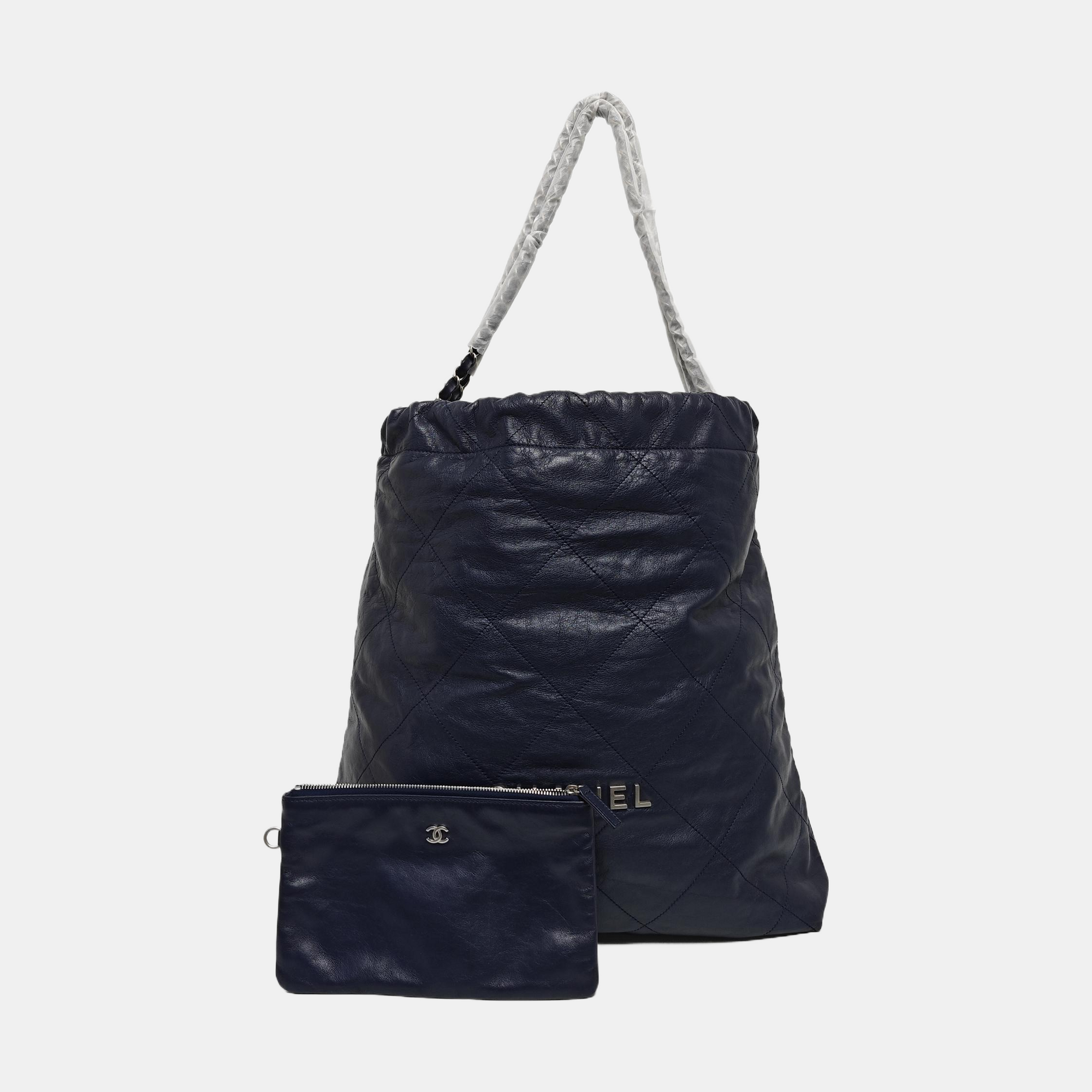 CHANEL 22 Large Quilted Calfskin Blue