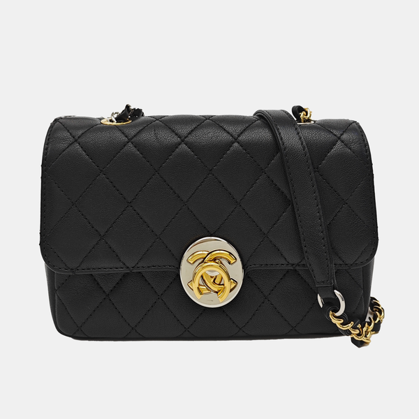 CIRCLED CC WOC Quilted Calfskin Black