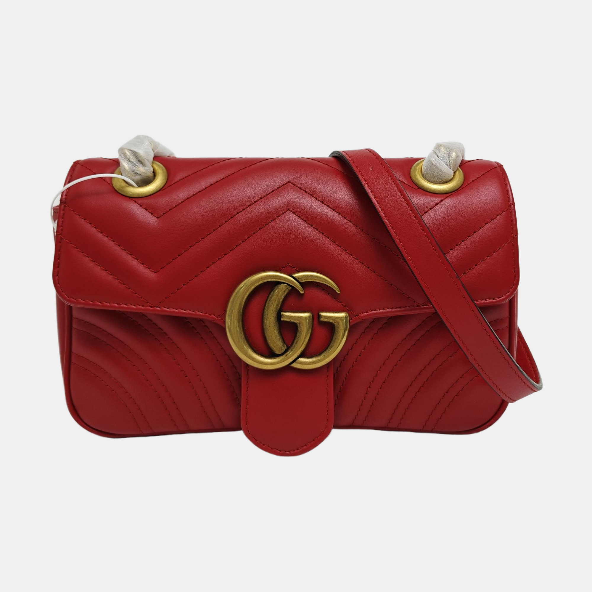 Authenticated pre-owned  GG Marmont Small Quilted Calfskin Red - Shoulder Bag at Looply