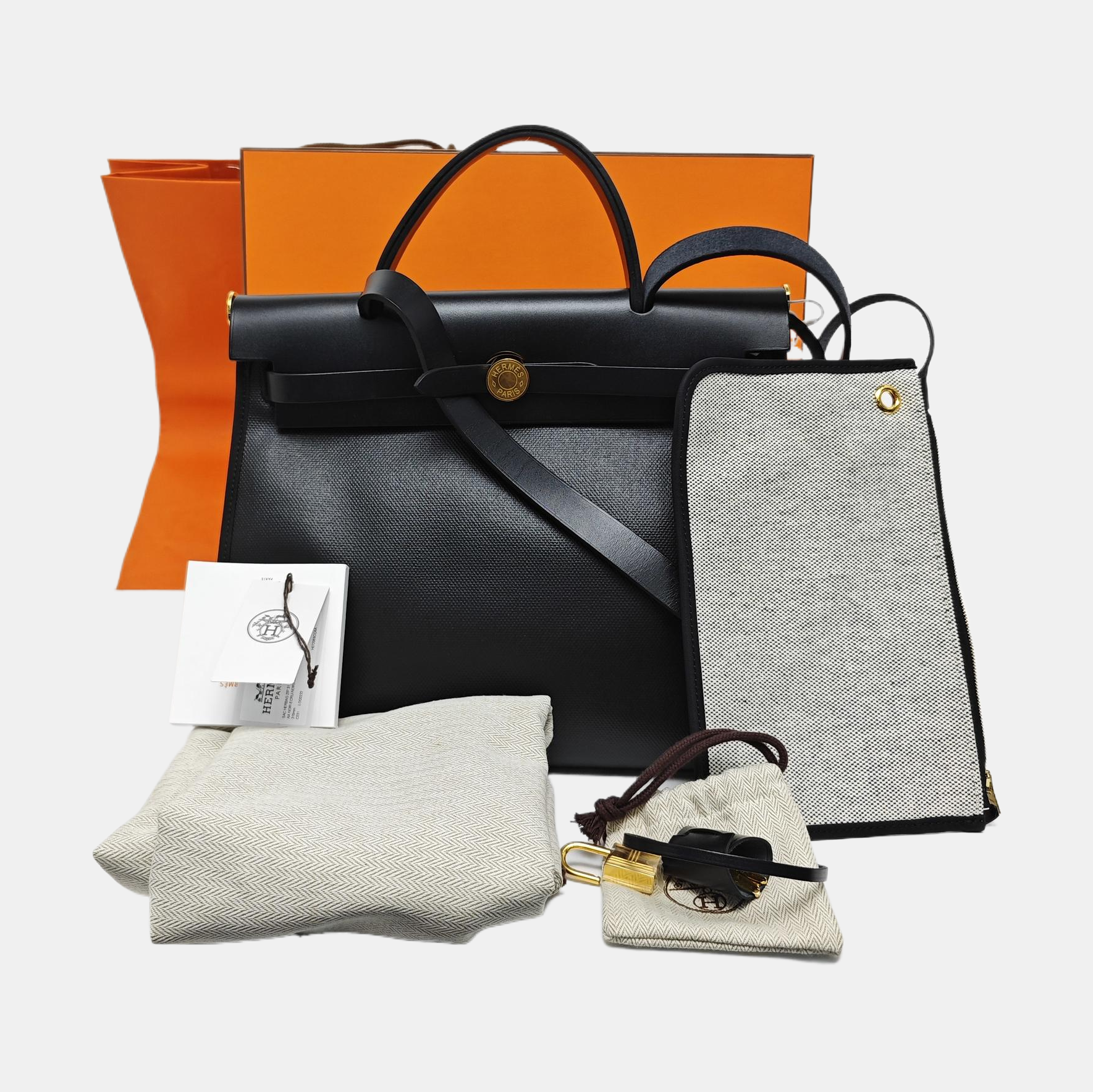 Herbag 31 Coated Canvas Black