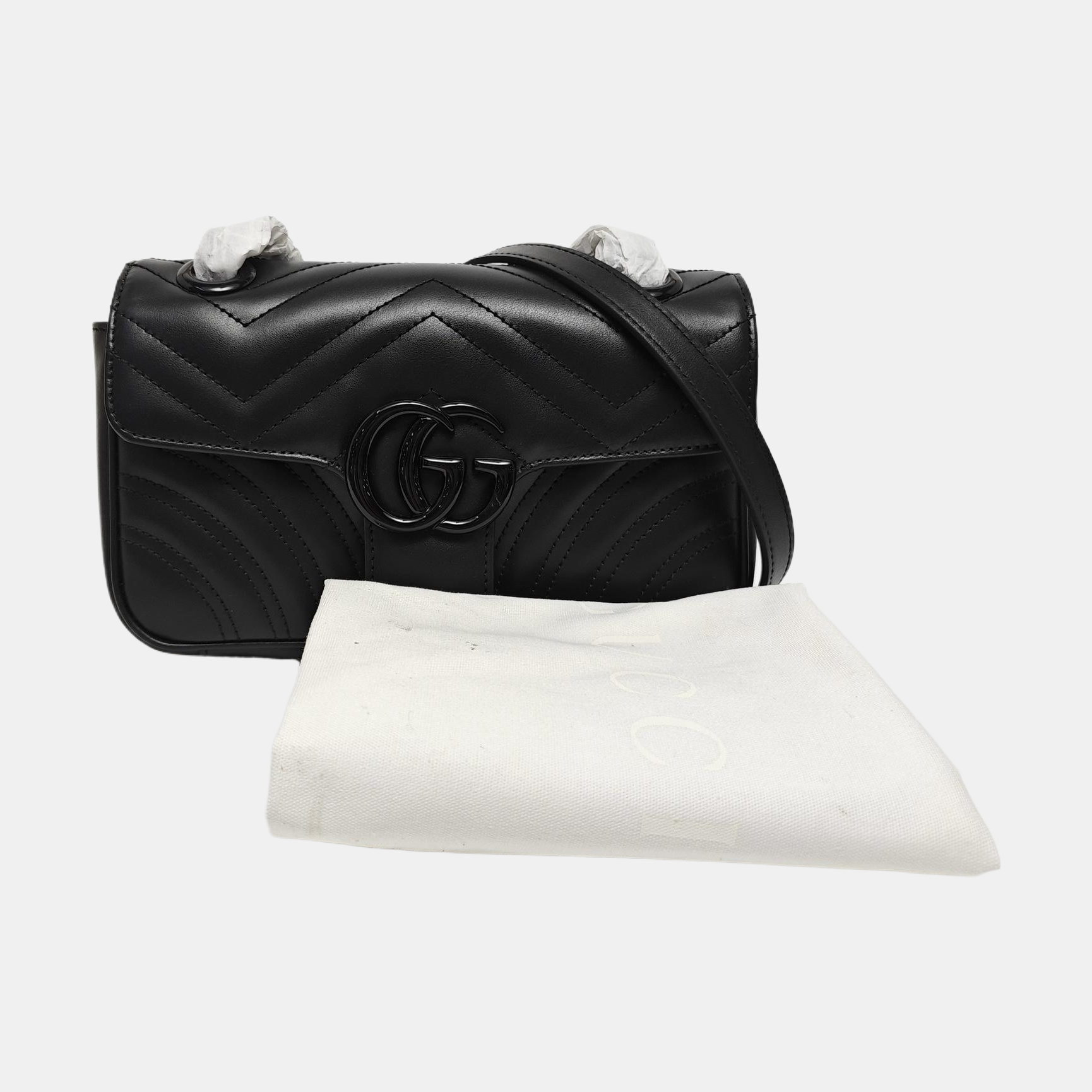 GG Marmont Small Quilted Calfskin Black