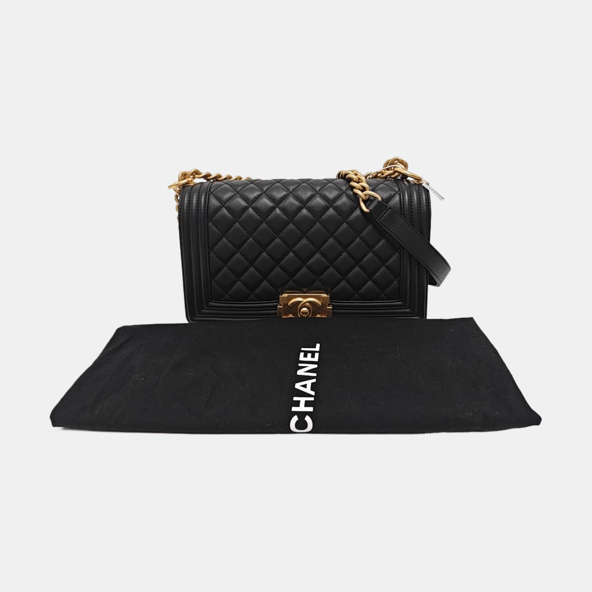 BOY CHANEL Medium Quilted Calfskin Black