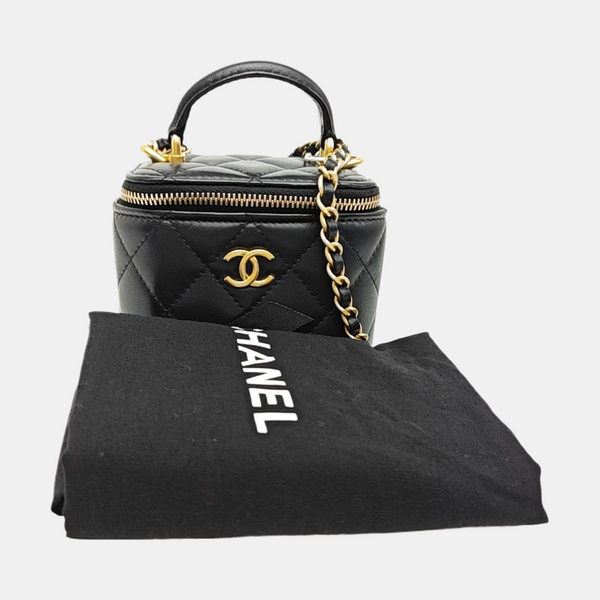 VANITY CASE Mini Quilted Lambskin Black